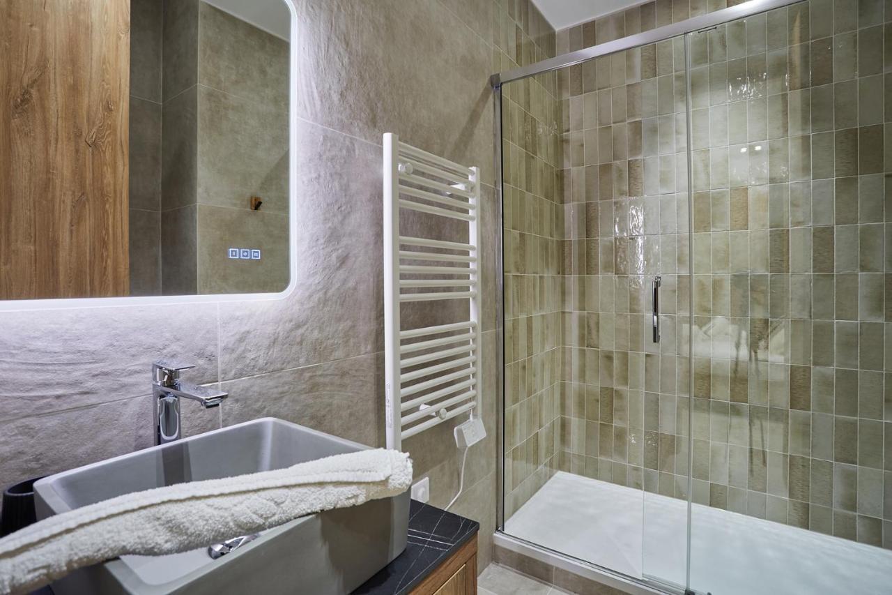 Appartement Coeur Montmartre By Studio Prestige Paris Exterior foto